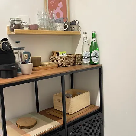 New Renovated 2br Apartment